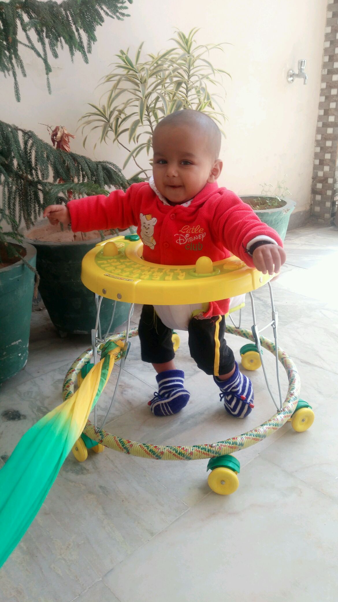 chote baccho ka walker
